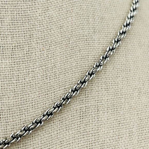 1928 Emerald Cut Faceted Faux Stone Filigree Floral Pendant with Chain Necklace - Picture 3 of 8